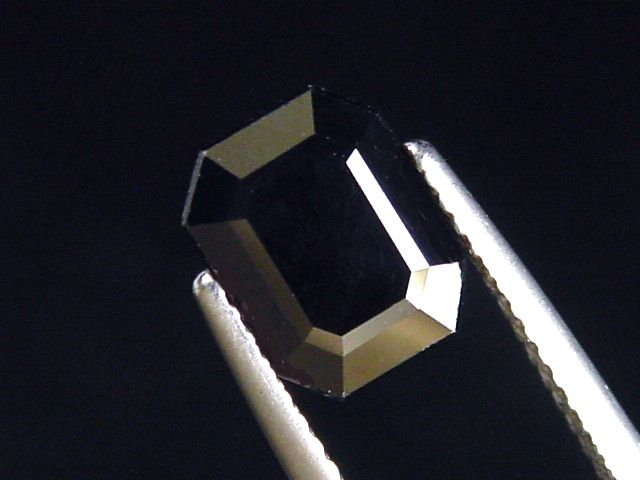 Blauer Saphir 2,67 Ct. Oktagon 8,5 x 6,5 mm Sri Lanka