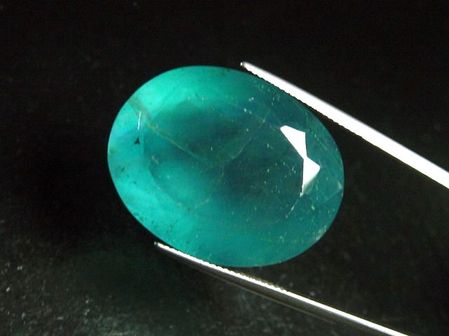 Fluorit 83,86 Ct. feines Blaugrün Oval - Hesselbach, Schwarzwald, D