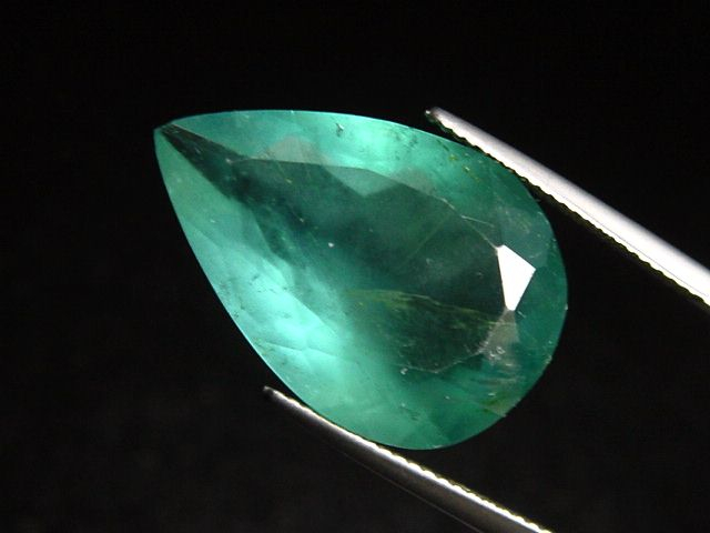 Fluorit 25,60 Ct. feines Blaugrün Tropfen - Hesselbach, Schwarzwald, D