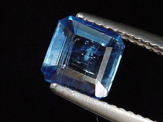 Kyanit / Disthen 1,98 Ct. Oktagon Brasilien
