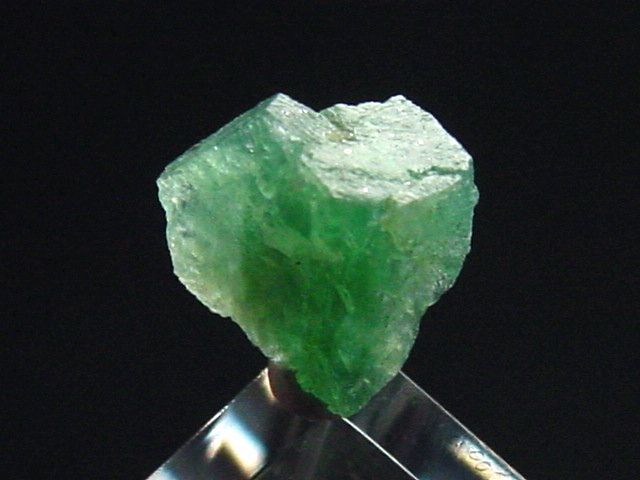 Emerald crystal 7 mm - Habachtal, Austria