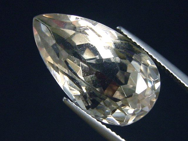 Clear Quartz 17,36 Ct. faceted Galenstock, Switzerland