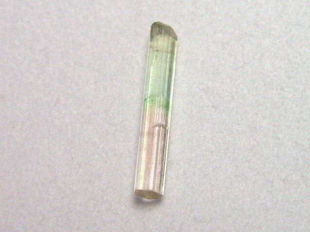 Tourmaline crystal 15,5 mm bicolor