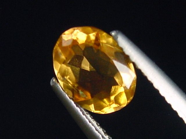 Imperialtopas / Imperial Topas 1,45 Ct. Oval 8 x 6 mm Brasilien