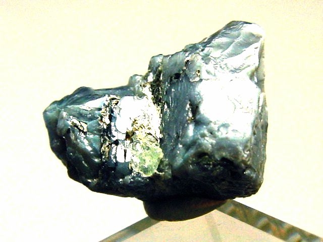 Alexandrite crystal 20,70 Ct. Lake Manyara, Tanzania