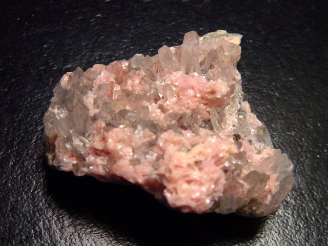Rhodochrosit mit Bergkristall Stufe 38 mm Argentinien