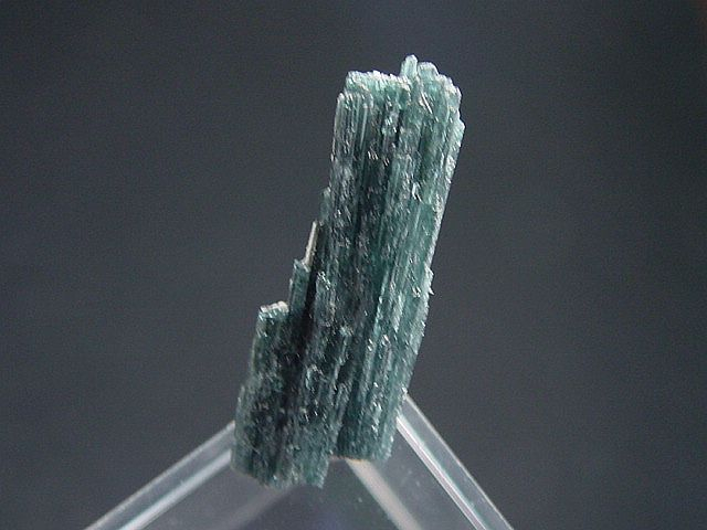 Indigolith Turmalin Kristall 24 mm - Minas Gerais, Brasilien