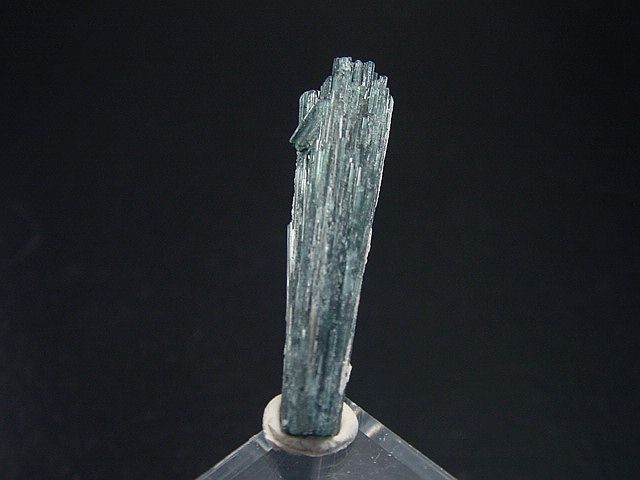 Indigolith Turmalin Kristall 33 mm - Minas Gerais, Brasilien