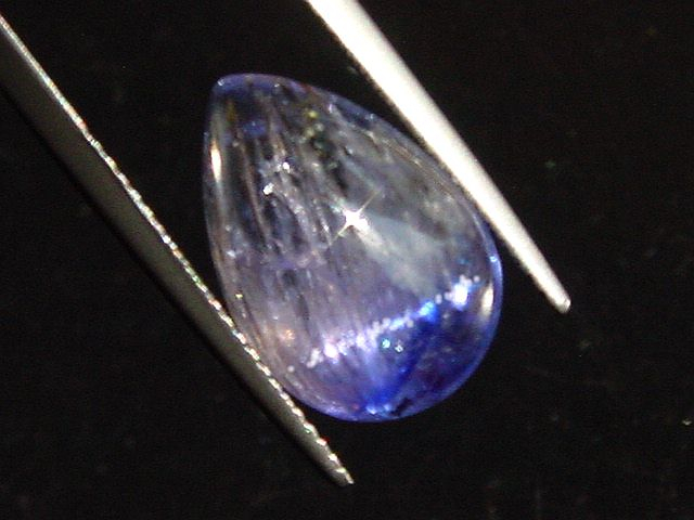 Zoisite / Tanzanite cat's eye 9,12 Ct. bicolor unheated rare Tanzania