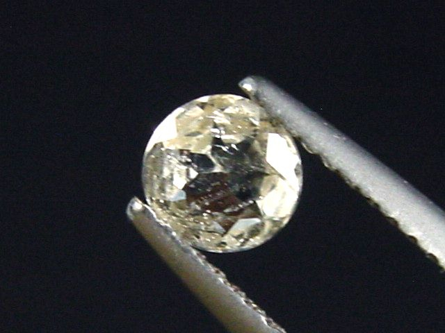 Topaz 0,45 Ct. faceted - Schneckenstein, Saxony, Germany