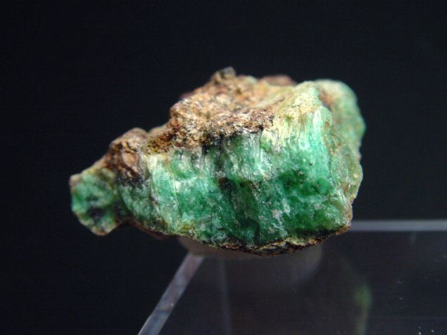 Chrysoprase specimen 35 mm fine color - Kivuma, Tanzania