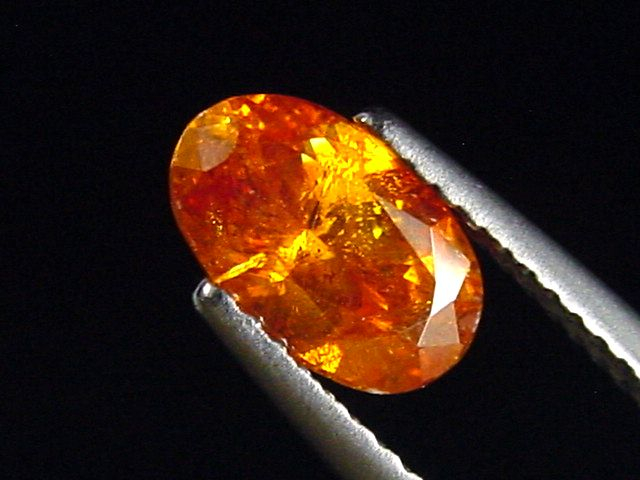 Sphalerit / Zinkblende 1,37 Ct. Oval - Picos de Europa, Spanien