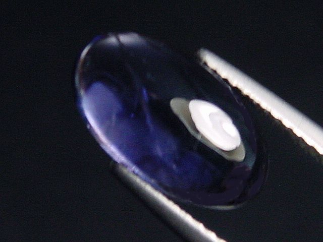 Iolite / Cordierite 2,98 Ct. oval cabochon