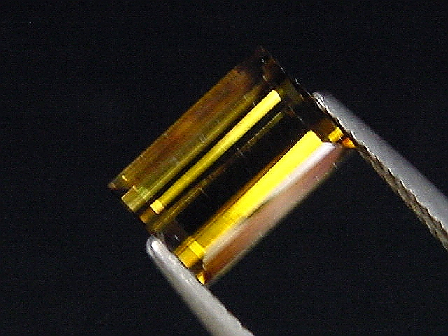 Dravit / brauner Turmalin 2,23 Ct. Baguette 9 x 6 mm Brasilien