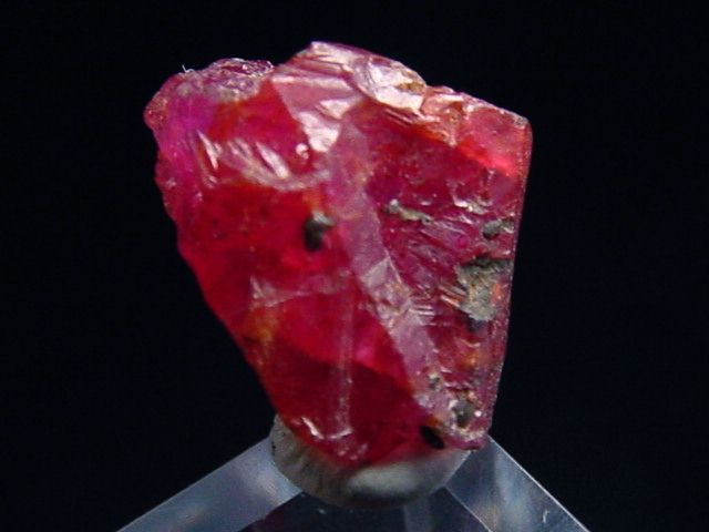 Rubin Kristall 12 mm intensives Rot - Tansania