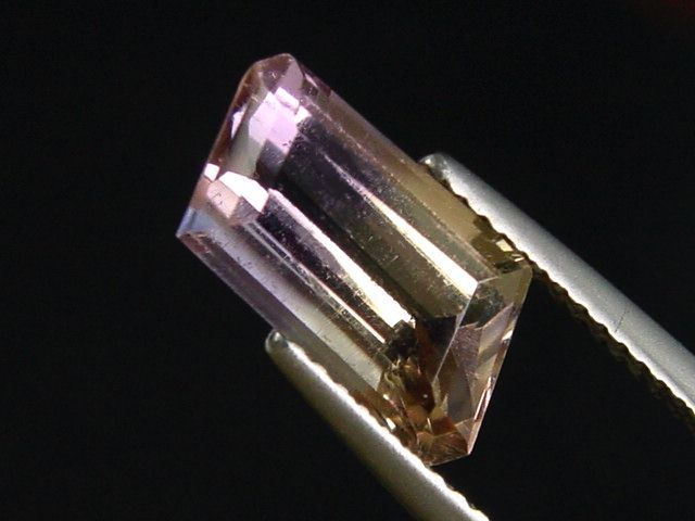 Ametrine 2,34 Ct. unheated natural color collector cut