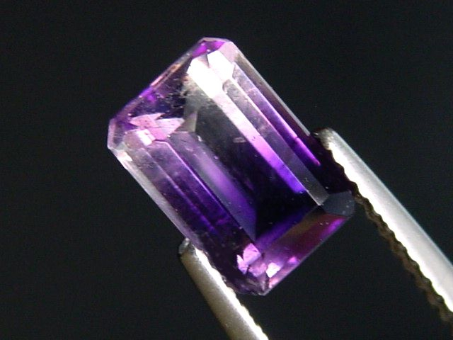 Amethyst with clear Quartz 1,69 Ct. bicolor octagon