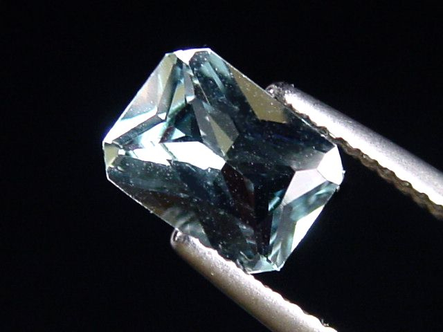 Aquamarin 1,17 Ct. Oktagon 8 x 6 mm Brasilien