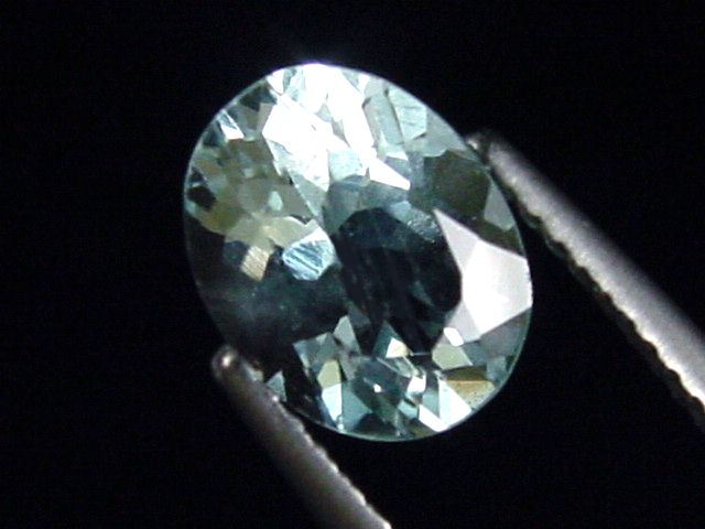 Aquamarine 1,74 Ct. oval Brazil