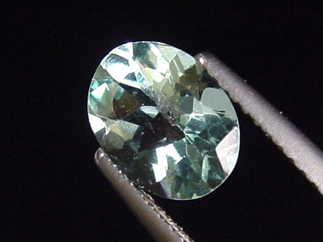 Aquamarine 1,18 Ct. oval B-quality