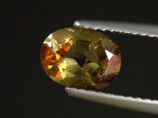 Andalusit 1,31 Ct. Oval - Minas Gerais, Brasilien