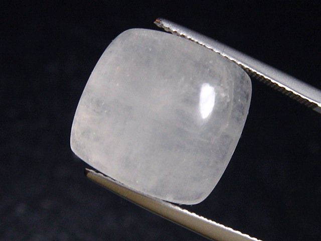 Kryolite 20,89 Ct. cabochon cut