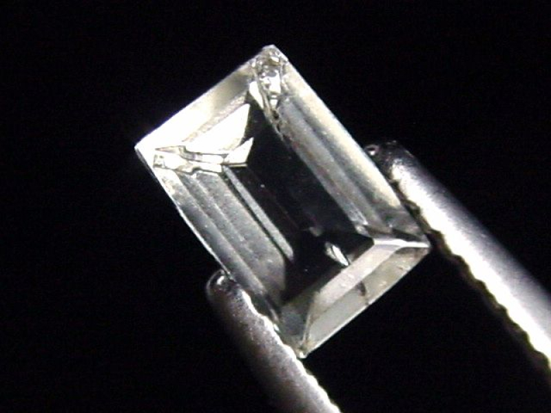 Jeremejewit 0,72 Ct. Baguette facettiert - Erongo, Namibia