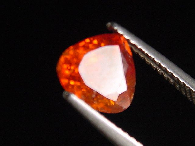 Zinkit 3,01 Ct. Tropfen facettiert - Schlesien, Polen B-Qualität