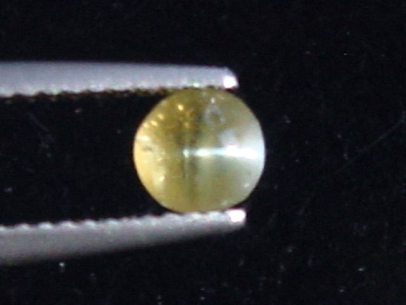 Chrysoberyll Katzenauge 0,78 Ct. Rund Cabochon Sri Lanka