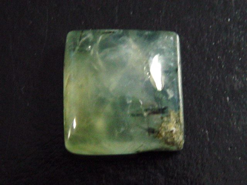 Prehnit 21,40 Ct. Rechteck Cabochon Australien
