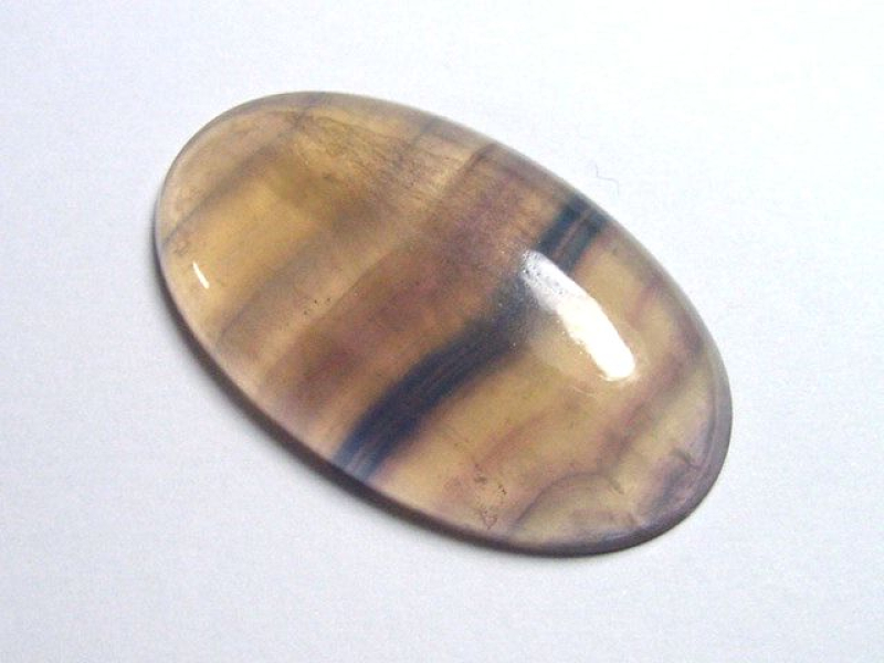 Fluorit 41,35 Ct. bunt gebändert Oval Cabochon