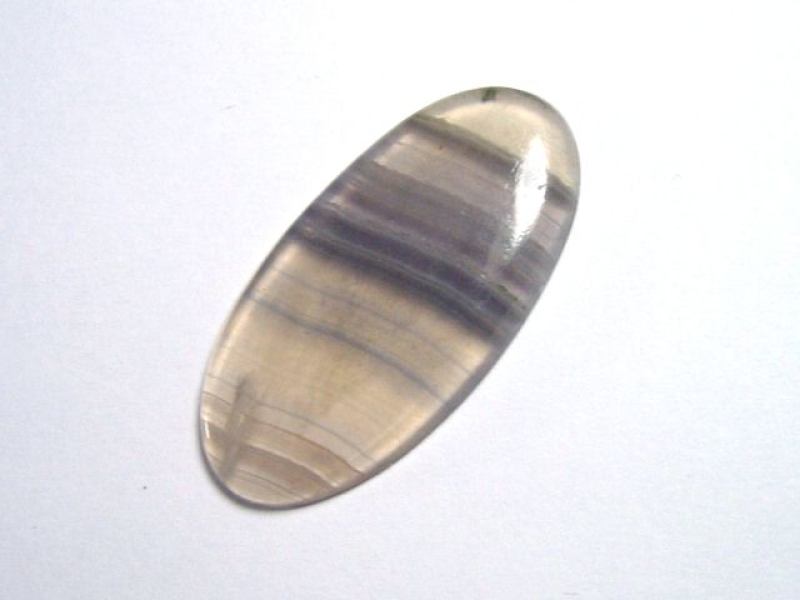 Farbwechsel Fluorit 22,42 Ct. grün zu violett Oval Cabochon