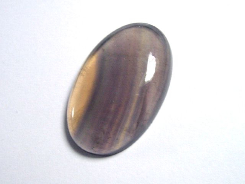 Farbwechsel Fluorit 41,11 Ct. grün zu violett Oval Cabochon