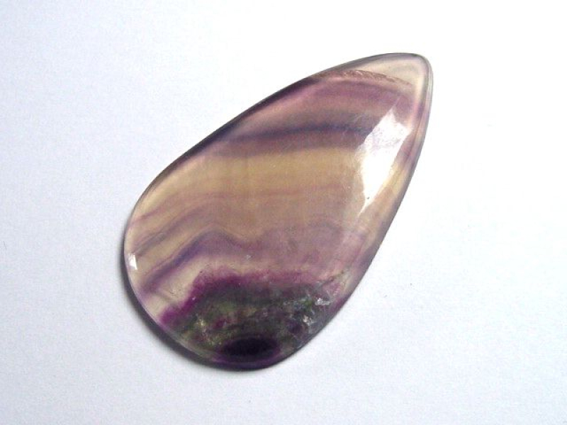 Fluorit 42,92 Ct. bunt gebändert Tropfen Cabochon