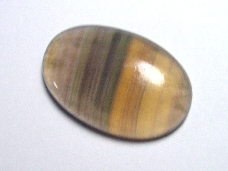Fluorit 45,06 Ct. bunt gebändert Oval Cabochon
