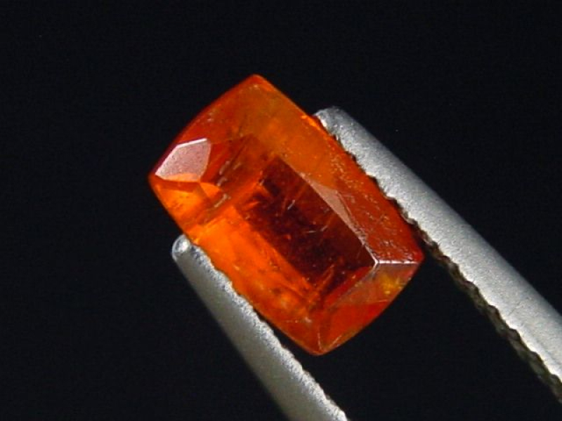 Kyanit / Disthen 1,02 Ct. orange Antikschliff - Tansania