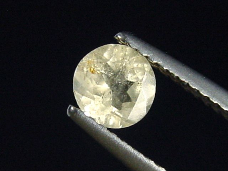 Topaz 0,78 Ct. faceted - Schneckenstein, Saxony, Germany