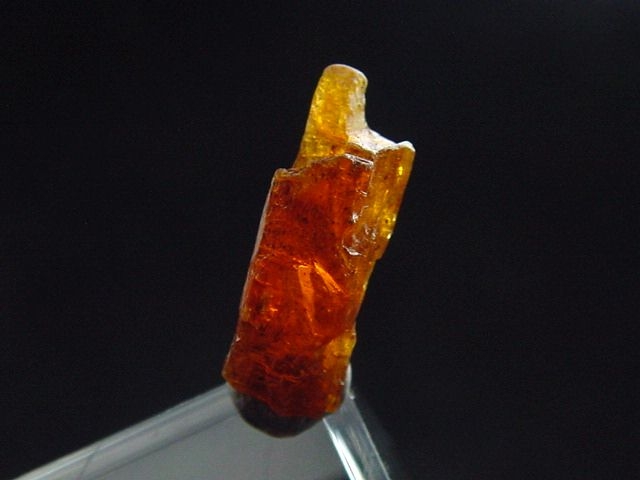 Kyanit / Disthen seltener oranger Kristall 15,5 mm - Tansania