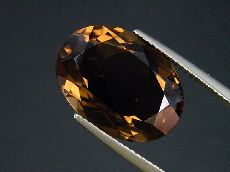 Rauchquarz 11,50 Ct. Oval 18 x 13 mm Brasilien