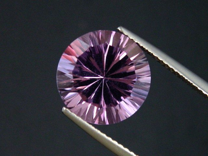 Amethyst 5,32 Ct. Rund Konkavschliff 12 mm Brasilien