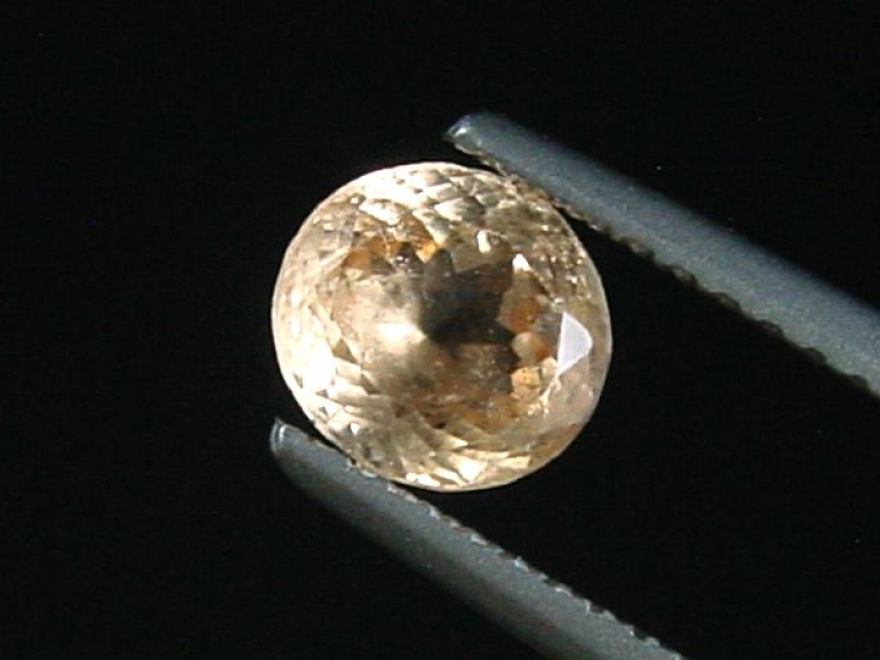 Hessonit Granat 0,76 Ct. Oval 6 x 5,5 mm Tansania