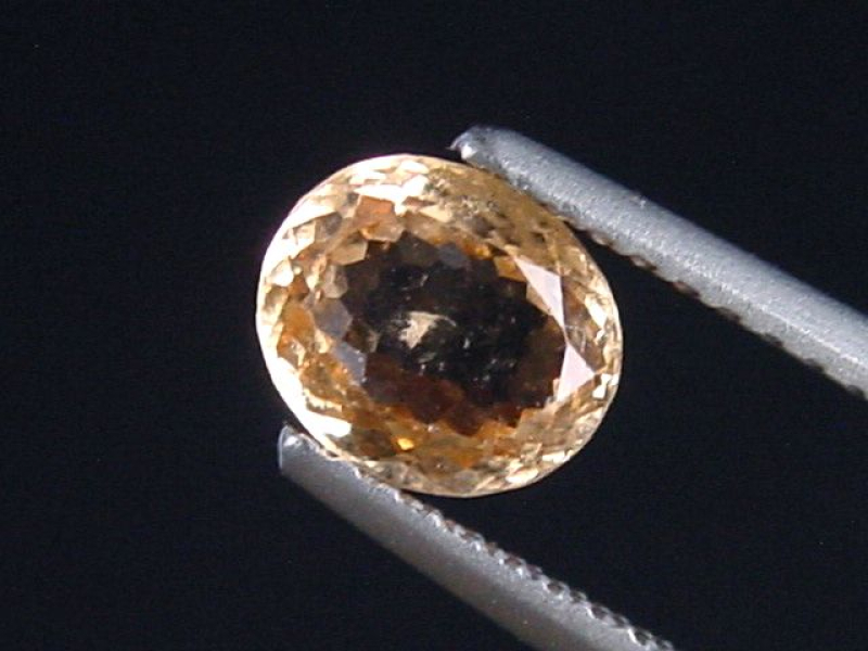 Hessonit Granat 0,85 Ct. Oval 6,5 x 5,5 mm Tansania
