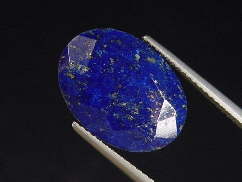 Lapislazuli 7,15 Ct. Oval facettiert 16 x 12 mm