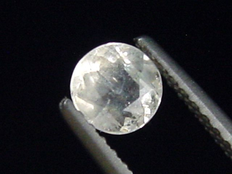 Sanidin 0,31 Ct. Rund facettiert - Volkesfeld, Eifel, Deutschland