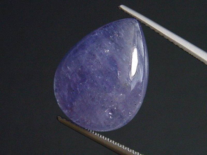 Tansanit 14,26 Ct. violett 18,5 x 14 mm Tropfen Cabochon