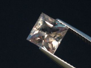 Sultanit / Diaspor 2,46 Ct. Carree Farbwechsel Türkei