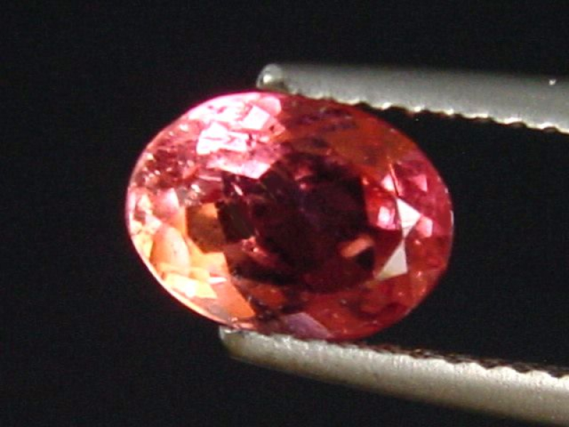 Tourmaline 1,54 Ct. bicolor pink and padparadsha oval Brazil