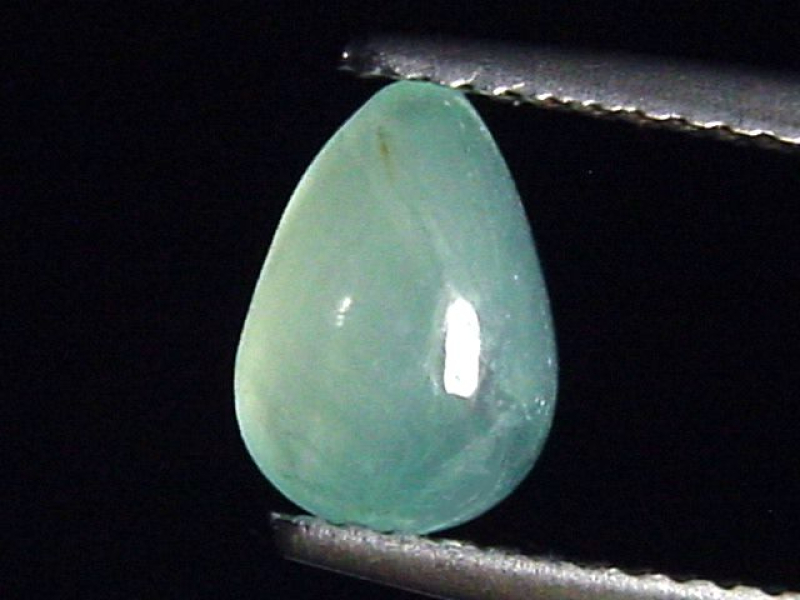 Grandidierit 1,58 Ct. selten Tropfen Cabochon Andrahomana, Madag.