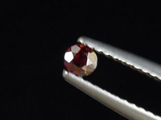 Rutil 0,13 Ct. rostrot Rund facettiert - Minas Gerais, Brasilien