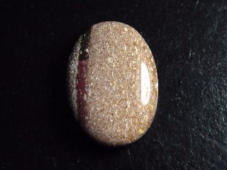 Jaspis 33,01 Ct. Oval Cabochon Brasilien